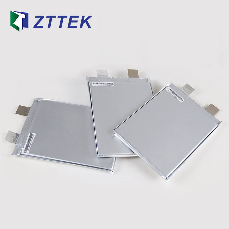 3.2V 25Ah Lityum İyon Pil Hücresi Enerji Depolama için Yumuşak Paket Serbestleme Hızı 0.33C